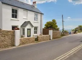 3 Bed in Charmouth 93420