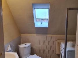 Apartament 2 Pokoje Chojnów, hotel con estacionamiento en Chojnów