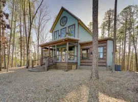 Carson Creek Cabin w/ Hot Tub & Game Loft!