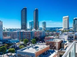Skyline Escape in the Heart of Downtown