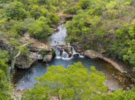 Fazenda Araras Eco Turismo - Acesso ilimitado a Cachoeira Araras, ūkininko sodyba mieste Pirenopolis