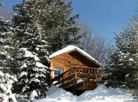 Chalets Aux Berges du Lac Castor