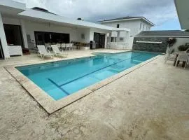 Exquisite Private Villa