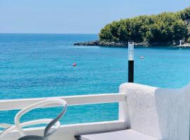 Geo & Art Boutique Hotel Himara, hotel in Himare