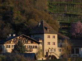 Weingut Köfelgut - Turris Vini, hotel Castelbellóban