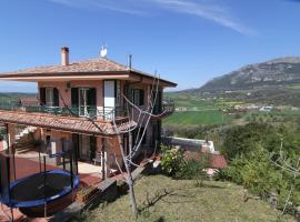 Villa Giulia - Giungano - Cilento, hotel v destinácii Giungano