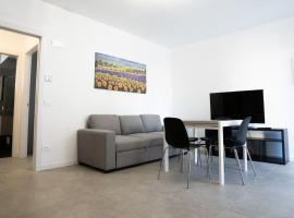 [Da Lorenzo] - between station and center, apartment in Monza