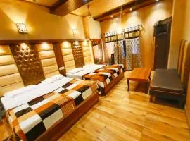 Hotel Stay Revoli - Just Half k.m From Golden Temple