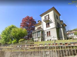 Villa Alma, Lake Como Bed&Breathe, hotel v destinaci San Fedele Intelvi