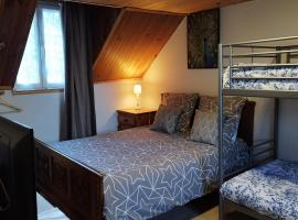 Les Tilleuls, Bed & Breakfast in Le Bourg-dʼOisans
