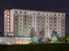 Comfort Inn & Suites Presidential, hotel poblíž Letiště Bill and Hillary Clinton - LIT, 