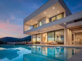 Luxury Villa Bay of Split with Pool