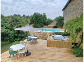 Nid Charentais Angouleme pool jacuzzi, atostogų namelis mieste La Poterie