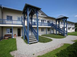 Landhaus Kaiser zum Strande - b47256, hotel em Bastorf