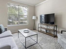 Landing Modern Apartment with Amazing Amenities (ID5170X6), pet-friendly hotel sa Collierville