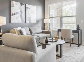Landing Modern Apartment with Amazing Amenities (ID1002X885), haustierfreundliches Hotel in Wake Forest
