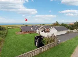 3 Bedroom Cozy Home In Løgstør