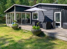 Stunning Home In Fjlkinge With House A Panoramic View, vacation home in Fjälkinge