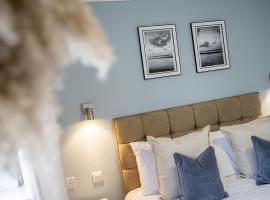 Inn For All Seasons, hotel din Redruth