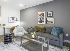 Landing Modern Apartment with Amazing Amenities (ID807), apartment in Frisco