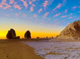 white desert safari camp, camping de luxo em Bawati