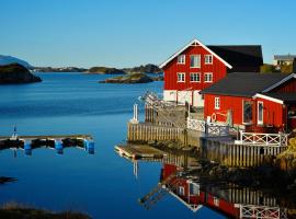 Atlantic Road Seaside Housing, hotell i Averoy