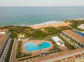 Ilunion Calas de Conil: Conil de la Frontera'da bir otel