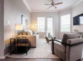 Landing Modern Apartment with Amazing Amenities (ID5003X26)