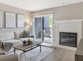 Landing Modern Apartment with Amazing Amenities (ID7329X05)