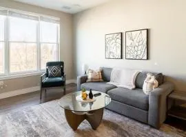 Landing Modern Apartment with Amazing Amenities (ID6080X83)