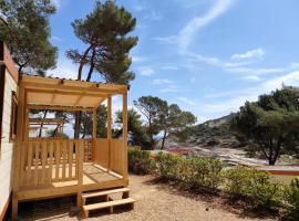 Camping Village Poljana, hotell i Mali Lošinj