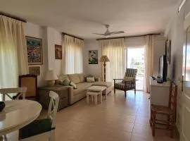 Hermoso apartamento en Mar Baltic
