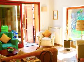 4 bedrooms appartement with terrace and wifi at Barbarano Romano, hotel en Barbarano Romano