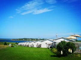 Blue Crest Cottages, viešbutis su vietomis automobiliams mieste Nort Rustikas