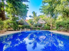 Great Rustic Escape 3 bedroom Villa, Casuarina, Malindi, rumah percutian di Malindi