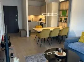 Apartment Rhea SelfCheckIn free Garage Loggia New