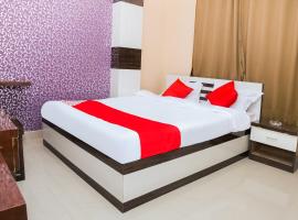 OYO Hotel Sonar Gaon, hotel em Agartala