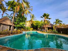 Tropics Villa Rooms,Chester Homestay's,Watamu Kenya, habitación en casa particular en Watamu