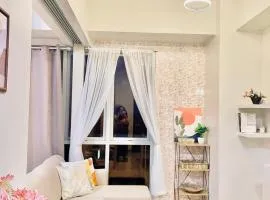 Eli's sunset crib - The Palladium