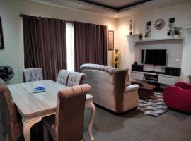 Vila Princess, Vimalla Hills 2br , Private pool 081tiga80satu6415satu, מלון בGadok 1