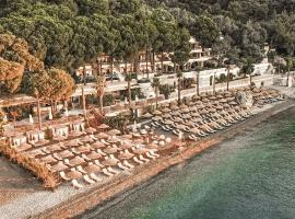 Perios Beach House - Adults Only, hotel v destinaci Turunc
