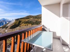 Appartement 6 pers. à 30m des remontées - maeva Home - Appartement vue montagne 3 pièces 6 personnes - Sélection MAE-8716: L'Alpe-d'Huez şehrinde bir otel