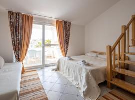 Apartments Eddy Veselica, Hotel in Novalja