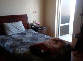 Alfares Hotel, hotel v destinaci Tufailah