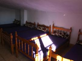 Casa rural para grupos, ξενοδοχείο σε Ayora