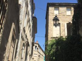 "Chambre d'Autres", massages, place to stay in Montpellier