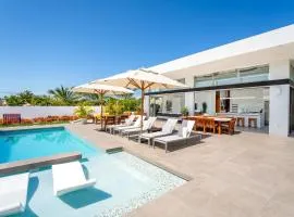 Beachside 4 Bedroom Villa with Pool and Resort Amenities - White Villas - v9