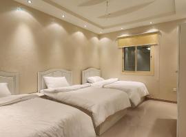 شقة بثلاث غرف نوم وصالة, hotel in Makkah