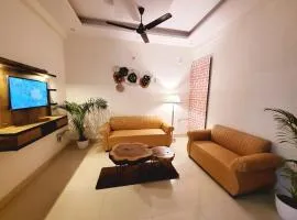 Utopia' 2BHK Entire Apt In Noida