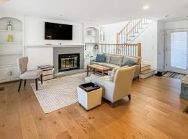 Lakeshore Retreat, lake house rental in Gilford